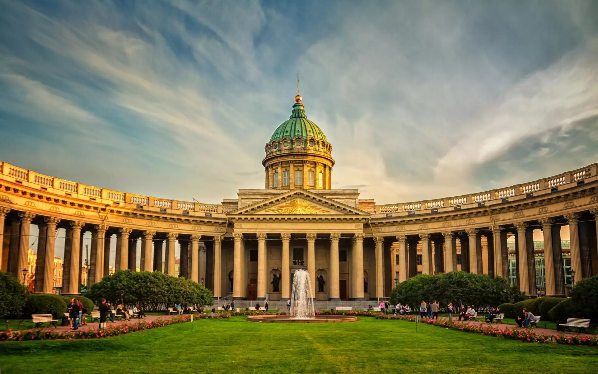 Rusia: Sankt Petersburg - Moscova - Inelul de Aur