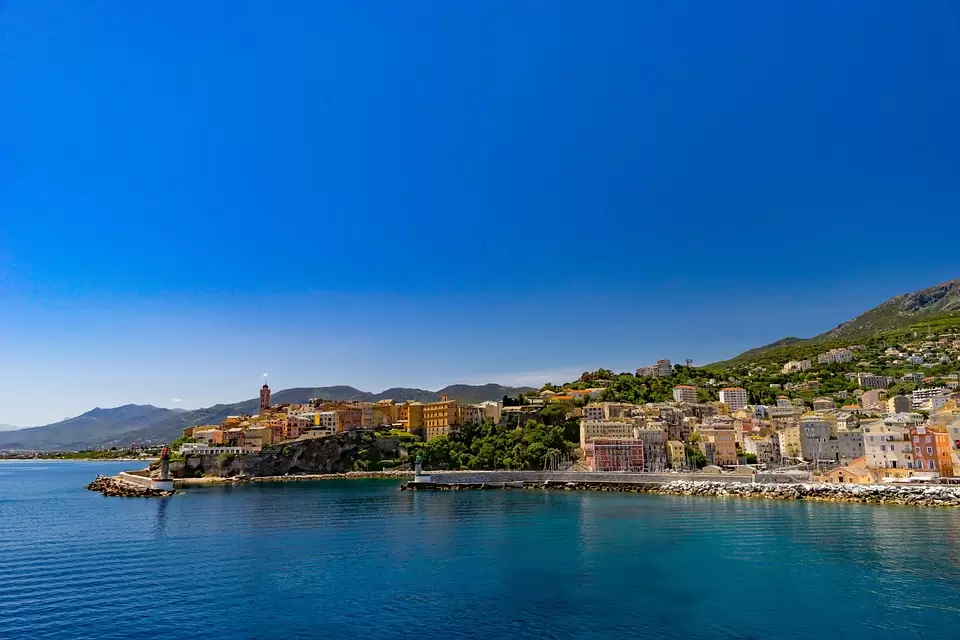 Insula Corsica