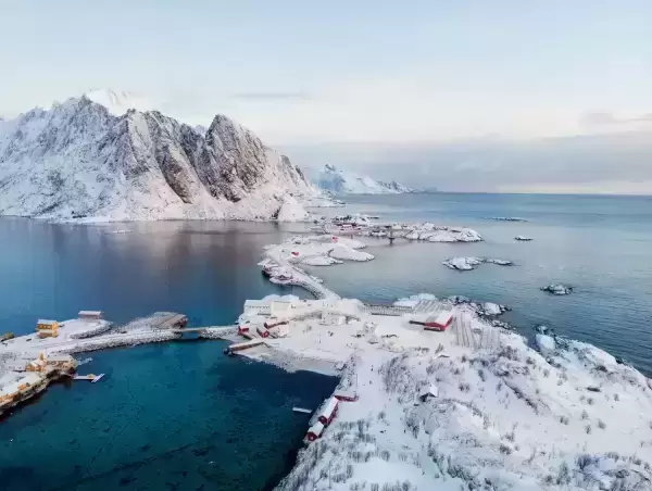 Norvegia - Croazieră în timpul Nopților Albe la Cercul Arctic