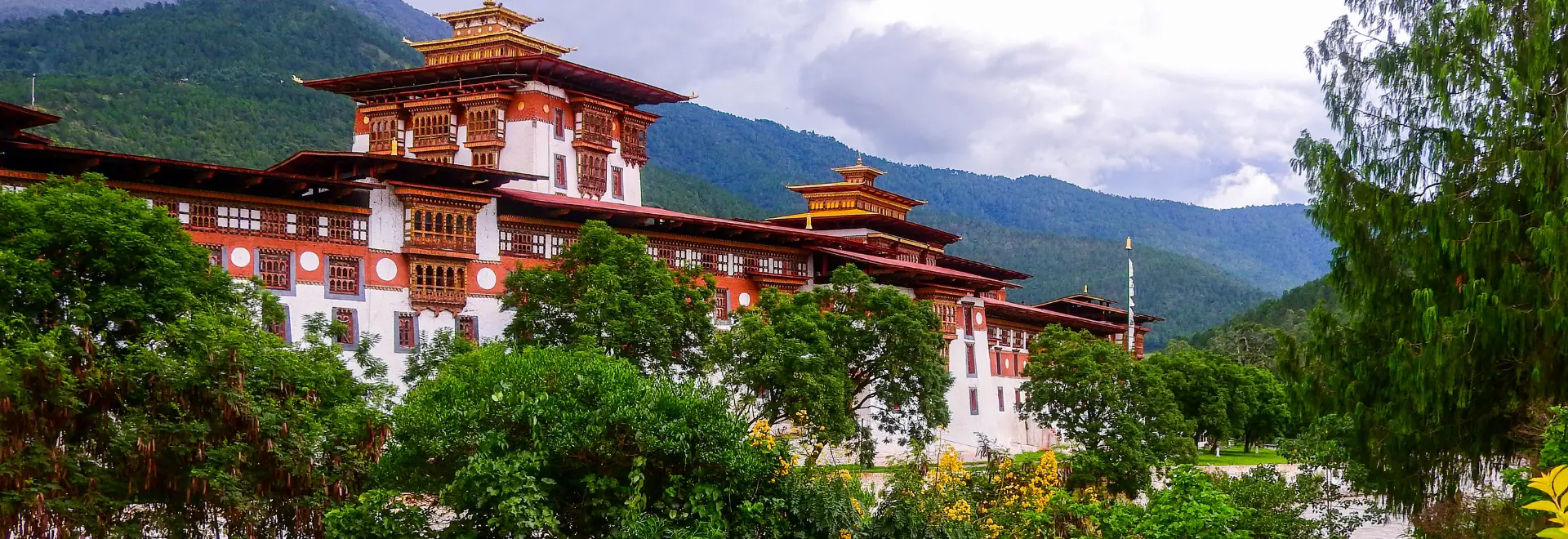 Nepal – Bhutan