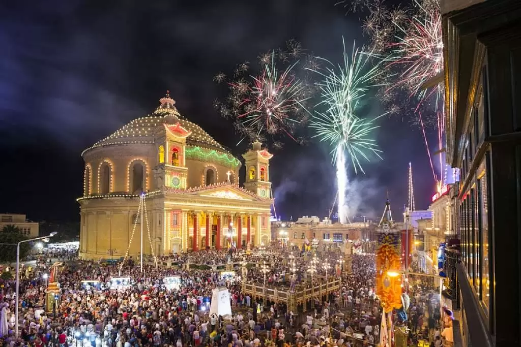 Crăciun la Sicilia și Revelion la Malta