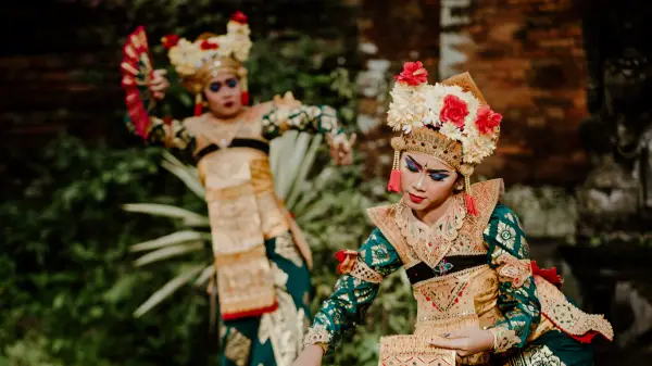 Rusalii in Indonezia – Insula Java și minisejur în Bali